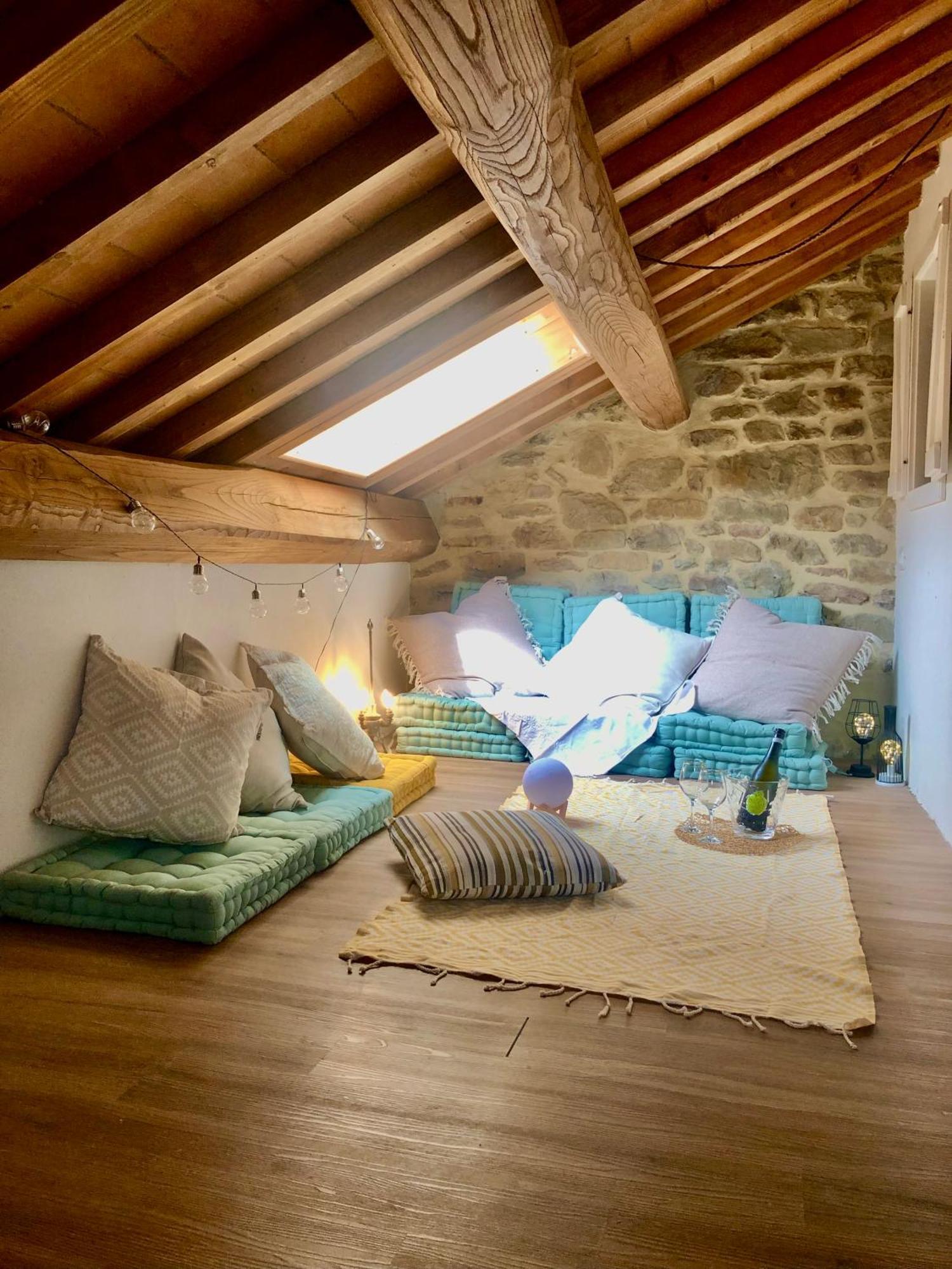 Bio Agriturismo Alba Etrusca Di Cortona - Organic Farmhouse- Appartamento Lavanda-Appartamento Rosmarino - Vasca Idromassaggio Esterna Poggioni 外观 照片